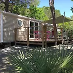 Campingplads Camping La Baume La Palmeraie 5*