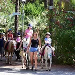 Camping La Baume La Palmeraie 5* Fréjus
