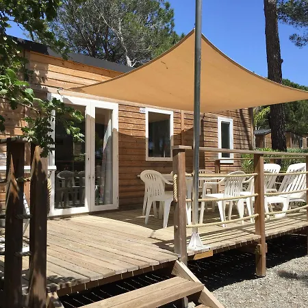 Campingplatz La Baume La Palmeraie 5*