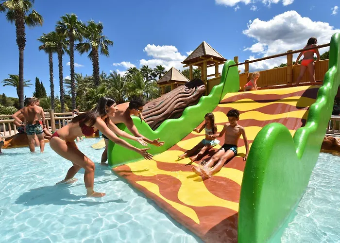 La Baume La Palmeraie Kemping 5*