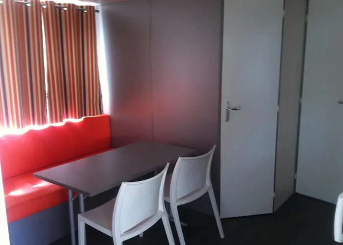 Kemping La Baume La Palmeraie 5*